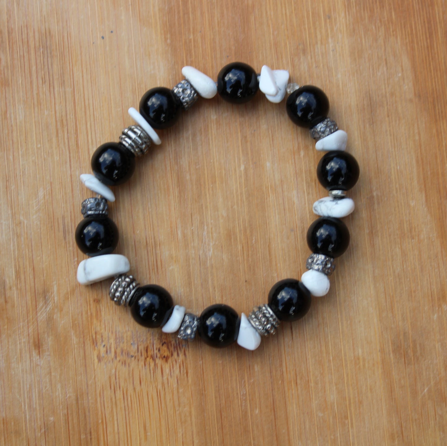 Onyx and Howlite Beaded Bracelet