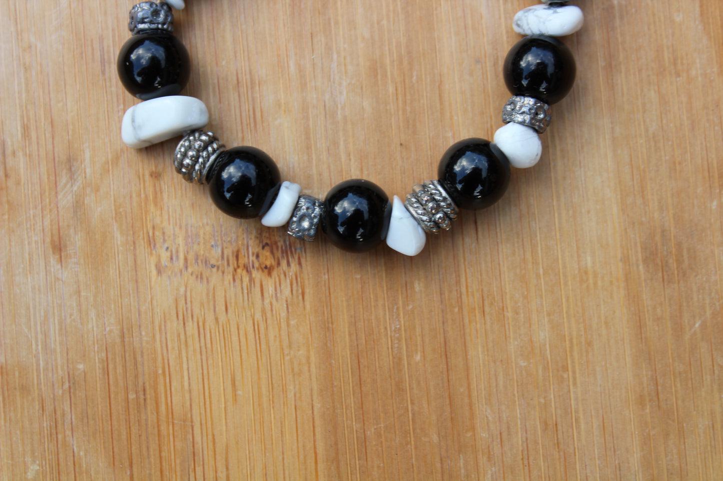 Onyx and Howlite Beaded Bracelet